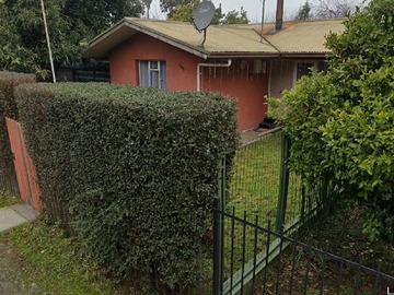 Casa en arriendo mensual en Pasaje G N° 320 Poblacion Pedro Lagos, Chillán - 3 dormitorios, 1 baño