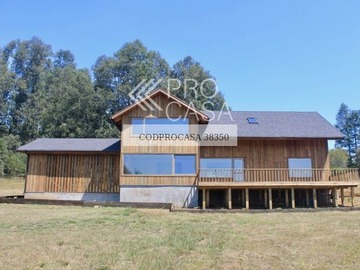 Casa en venta en Camino segunda faja S-n - -, Villarrica - 4 dormitorios, 4 baños