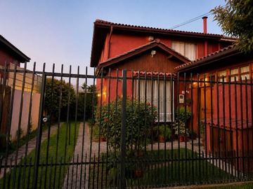 Casa en venta en Hermosa y cómoda propiedad, villa Santa Maria. (172413), Quilicura - 4 dormitorios, 2 baños