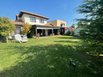 Casa en venta en Colina, Colina - 3 dormitorios, 3 baños