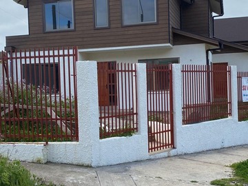 Casa en venta en lomas del maule, Constitución - 3 dormitorios, 3 baños