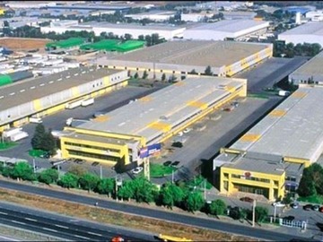 Terreno Industrial en arriendo mensual en Presidente Eduardo Frei Montalva con Panamericana Norte Sur, Quilicura - 3 baños