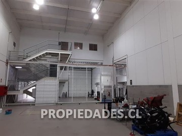Bodega en venta en Ciudad Parque Chicauma / Workcenter Radial Nor-Oriente, Lampa - 6 baños