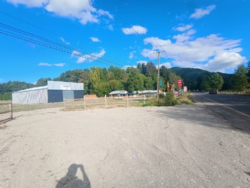 Bodega en arriendo mensual en Viillarrica a Lican Ray, Villarrica - 1 baño