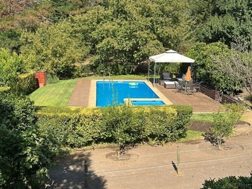 Casa en arriendo mensual en Arriendo cabaña full equipada, 8 personas, Quillón - 4 dormitorios, 1 baño