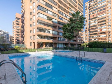 Departamento en venta en Dpto. cerca Parque Juan Pablo II - Los Militares (182615), Las Condes - 4 dormitorios, 3 baños