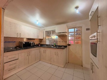 Casa en venta en Se vende casa 3 d+2 b+1 e en villa alemana (174424), Villa Alemana - 3 dormitorios, 2 baños