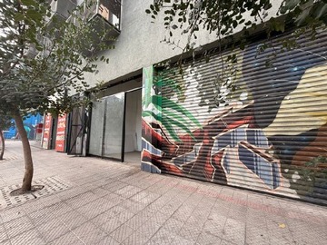 Local Comercial en venta en Curicó / Portugal, Santiago - 1 baño