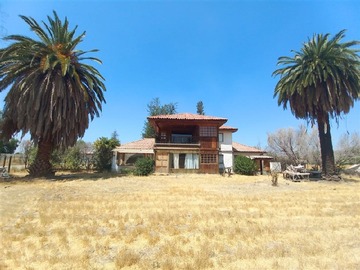 Casa en venta en Vende casa en parcela gran terreno dentro de condominio. Cercano a municipalidad colina, Colina - 6 dormitorios, 4 baños
