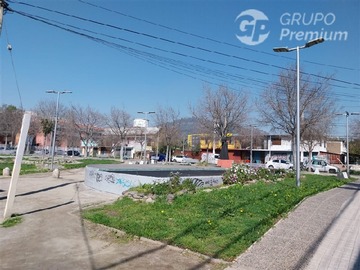 Local Comercial en arriendo mensual en Cercano a municipalidad de Recoleta, Recoleta - 6 dormitorios, 2 baños