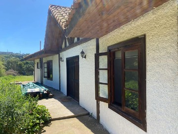 Casa en venta en Mantagua, Concón - 3 dormitorios, 2 baños