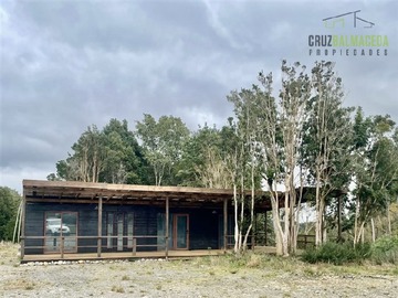 Casa en venta en Club de Campo residencial, Puerto Varas - 2 dormitorios, 1 baño