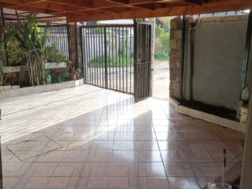 Casa en venta en Las vizcachas con arturo prat, Los Andes - 9 dormitorios, 9 baños
