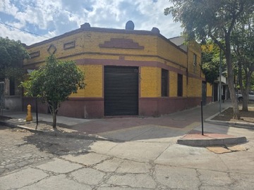 Casa en venta en Bio bio, Santiago - 4 dormitorios, 3 baños