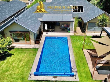 Casa en venta en Angol, Angol - 5 dormitorios, 5 baños