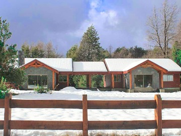 Terreno en venta en Terreno Amplio con Vistas Impresionantes (178998), Pucón - 2 dormitorios, 2 baños