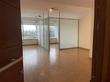 Oficina en venta en La Dehesa 1201, Lo Barnechea - 3 dormitorios, 2 baños