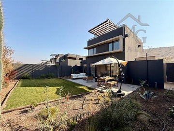 Casa en venta en Piedra Roja, Colina - 3 dormitorios, 3 baños