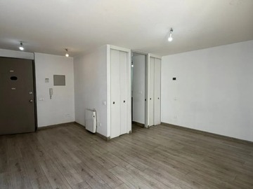 Departamento en arriendo mensual en Studio en san miguel | a pasos de metro franklin $270.000, San Miguel - 1 dormitorio, 1 baño