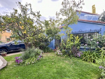 Casa en venta en los aceres, Viña del Mar - 7 dormitorios, 5 baños