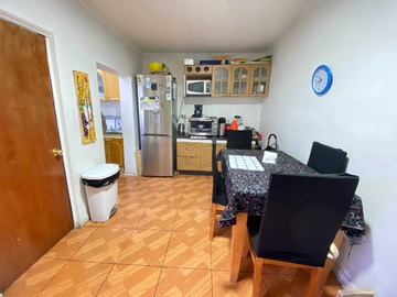 Casa en venta en vendo casa Comercial en Conchali (73610), Conchalí - 5 dormitorios, 2 baños