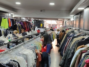 Local Comercial en arriendo mensual en Anibal pinto - pleno centro aníbal pinto entre barros arana y freire, Concepción - 2 baños