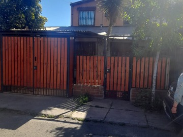 Casa en venta en Luis Vicentini, La Granja - 4 dormitorios, 2 baños