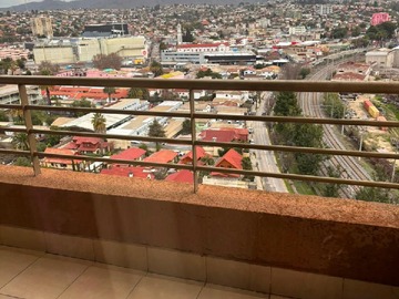 Departamento en arriendo mensual en Se Arrienda Central Departamento en la Ciudad de Quilpué - 3 dormitorios, 2 baños