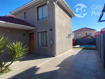Casa en venta en Calle Madrid 4860, San Bernardo - 3 dormitorios, 3 baños