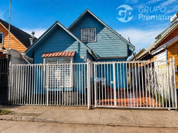 Casa en venta en La peña 3, Coronel - 3 dormitorios, 2 baños