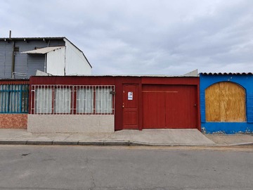 Casa en venta en En Calama - 4 dormitorios, 1 baño