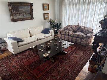 Casa en venta en El aromo, Vitacura - 4 dormitorios, 2 baños