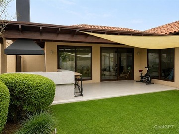 Casa en venta en Piedra Roja-Chicureo Oriente, Colina - 3 dormitorios, 3 baños