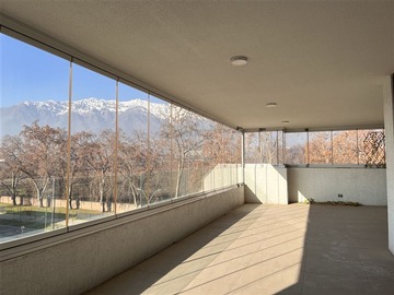 Departamento en venta en Hacienda Macul 6047 Peñalolen, Peñalolén - 3 dormitorios, 3 baños
