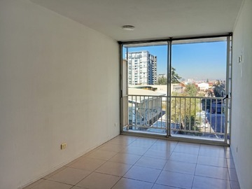 Departamento en venta en Avenida Ossa 0171, La Cisterna, Región Metropolitana de Santiago 7970000, Chile, La Cisterna - 3 dormitorios, 1 baño