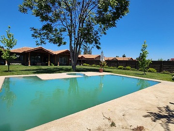 Casa en venta en Ciudad satelite, Maipú - 4 dormitorios, 3 baños