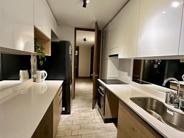 Departamento en venta en El Tranque / La Dehesa, Lo Barnechea - 2 dormitorios, 3 baños