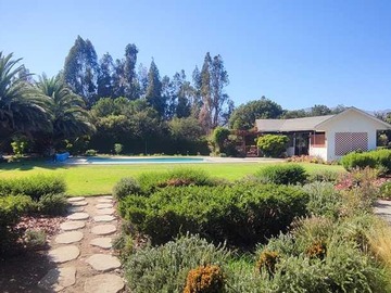Casa en venta en Entorno Natural y Tranquilidad, Seguridad (156247), Limache - 4 dormitorios, 4 baños