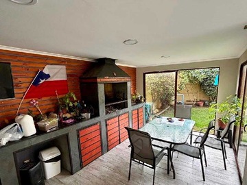 Casa en venta en Hermosa casa esquina sector Quilamapu (167558), Chillán - 5 dormitorios, 2 baños
