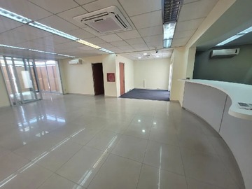 Casa en venta en Bilbao, Las Condes - 5 dormitorios, 3 baños