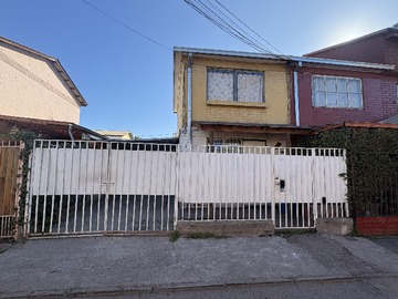 Casa en arriendo mensual en Casa 2dorm 1baño con Bodega, Estac y Patio Metro los Quillayes - 2 dormitorios, 1 baño