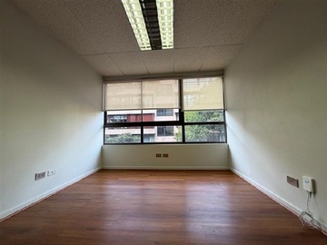Oficina en arriendo mensual en Tabancura, Vitacura - 1 dormitorio, 1 baño