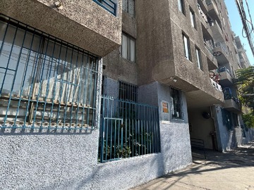 Departamento en venta en Maipu 848, Santiago - 3 dormitorios, 1 baño