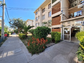 Departamento en venta en Moderno y Luminoso 3d 1b (140928), Peñalolén - 3 dormitorios, 1 baño