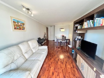 Departamento en venta en Marchant pereira / biarrits (municipalidad providencia), Providencia - 2 dormitorios, 2 baños