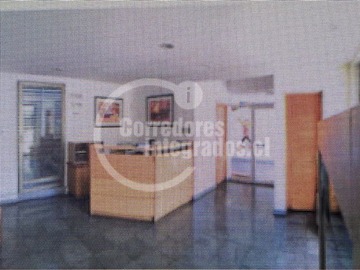 Oficina en venta en Alonso de Ovalle /Santa Rosa, Santiago - 8 dormitorios, 5 baños