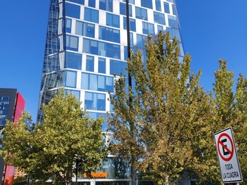 Oficina en arriendo mensual en Cerro el plomo / manquehue, Las Condes - 4 dormitorios, 2 baños