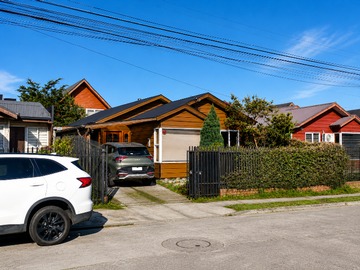Casa en venta en Calle Nueva 10, Puerto Montt - 3 dormitorios, 2 baños