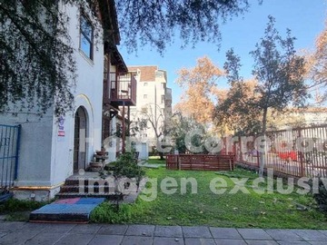 Local Comercial en venta en Gran casa (810 terreno) comercial Providencia (172671), Providencia - 4 baños