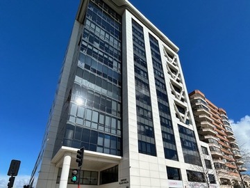Oficina en arriendo mensual en Uno sur 690, Talca - 1 dormitorio, 1 baño
